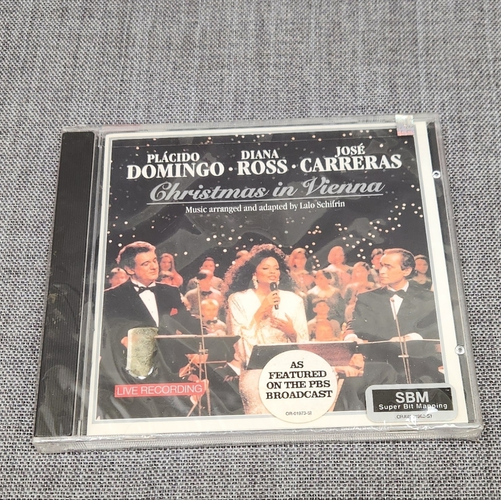 Christmas In Vienna Diana Ross, Jose Carreras and Placido Domingo. Sealed.